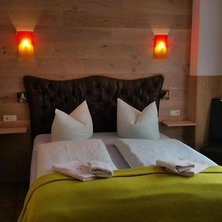 Sohland an der Spree Landhotel Waldschloesschen Mit Gaststube מראה חיצוני תמונה